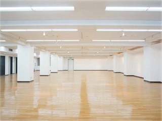 伏見エフリードホール＆展示場